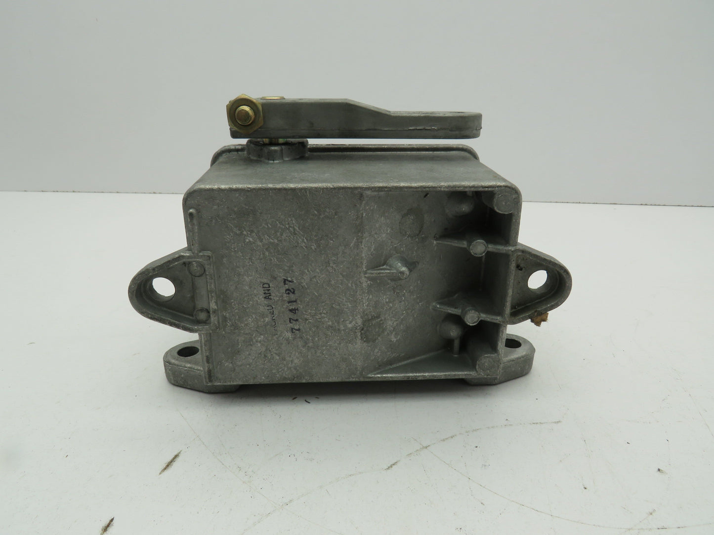 Joslyn Clark HLA-1 Heavy Duty Limit Switch 25A 600V 1P Pilot Duty A102-41252A-1*