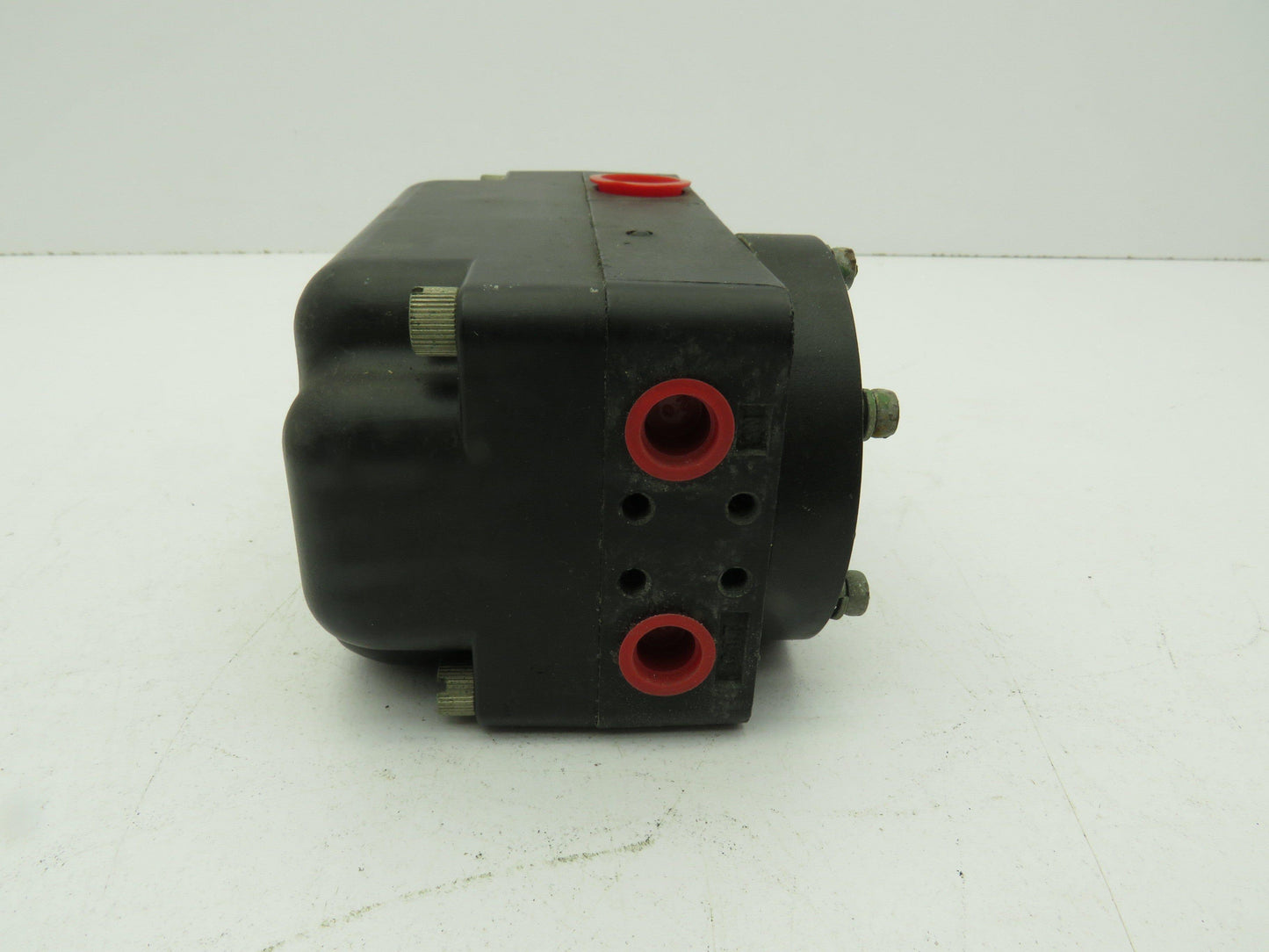 Fairchild Model T 5200-9 Electro Pneumatic Transducer Actuator 1-9VDC 3-15PSI