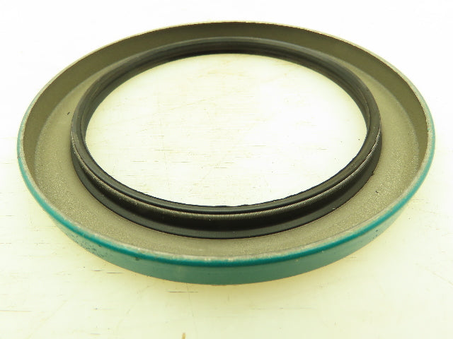 CR 40000 Double Lip Oil Seal 4.000 in Shaft, 5.251 in OD, 0.438 in Width