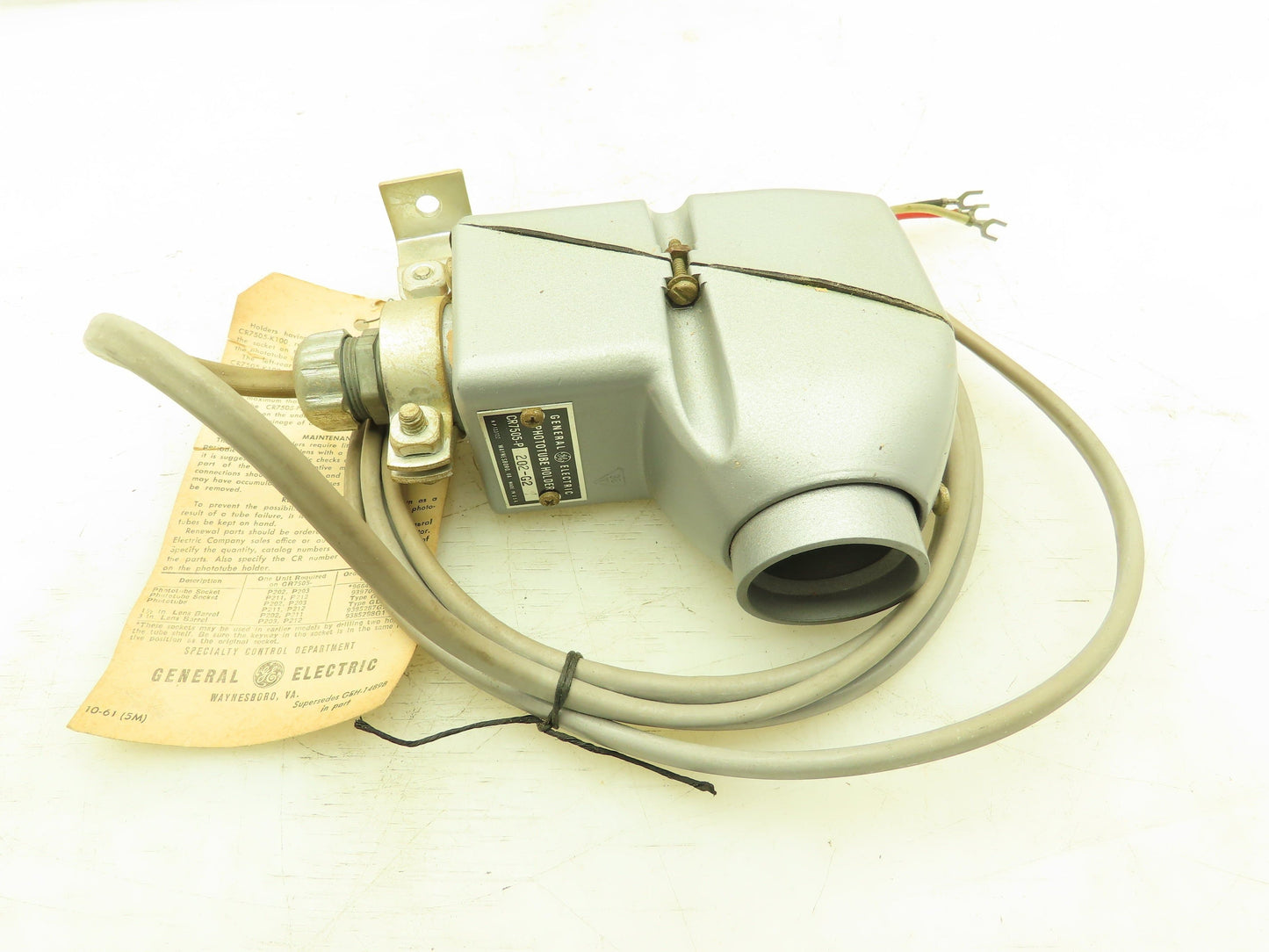General Electric CR7505-P GE Phototube Holder Light Sensor Vintage Photo Eye