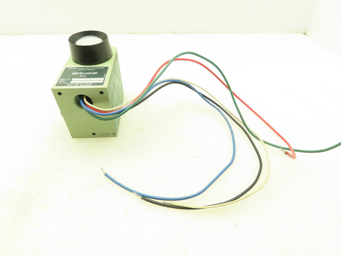 Mekontrol 5520-AA5 Photoelectric Control Photo Eye Sensor Vintage
