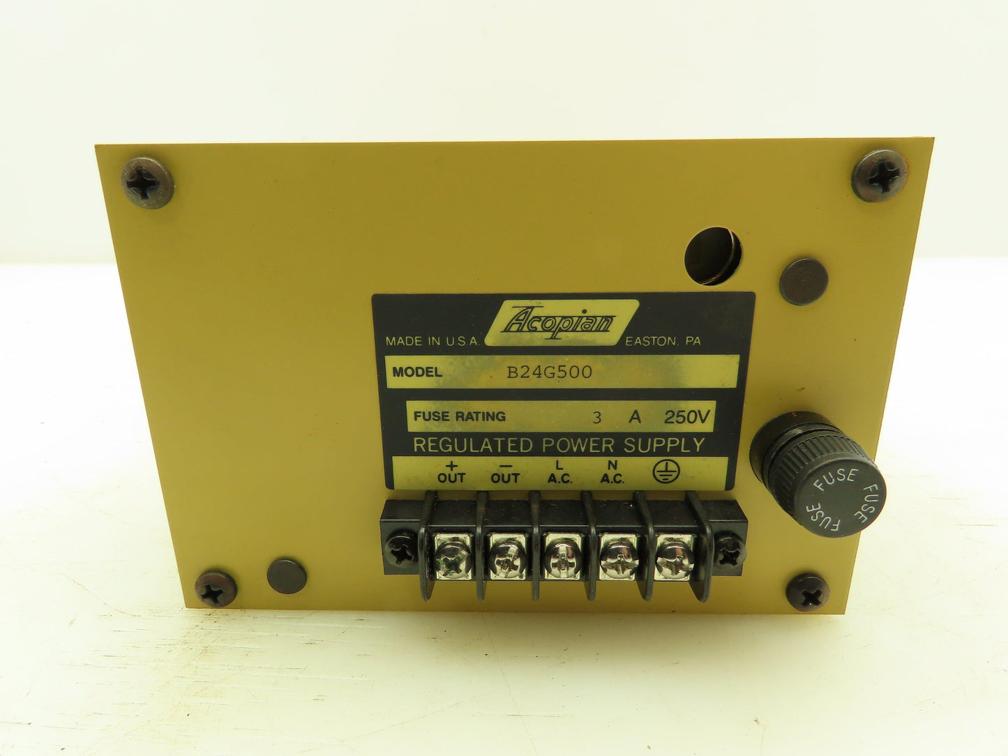 Acopian B24G500 250V Regulated Power Supply 5A 24VDC Output