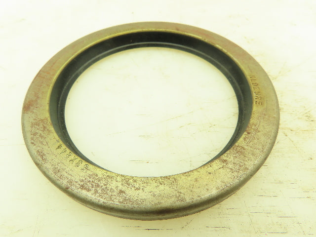 Garlock Klozure 53 X 2441 21086-2441 Oil Seal 3.688" Shaft, 4.75" OD, 0.5" Width