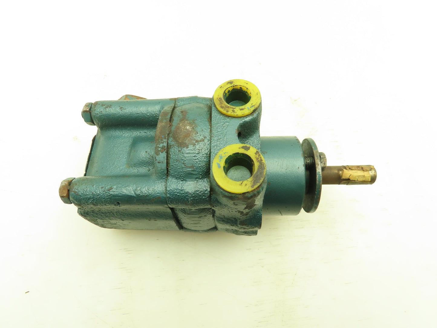 Roper 18AP02 Hydraulic Lubrication Gear Pump 7.2 GPM 300 PSI 3/8" NPT 1/2" Shaft