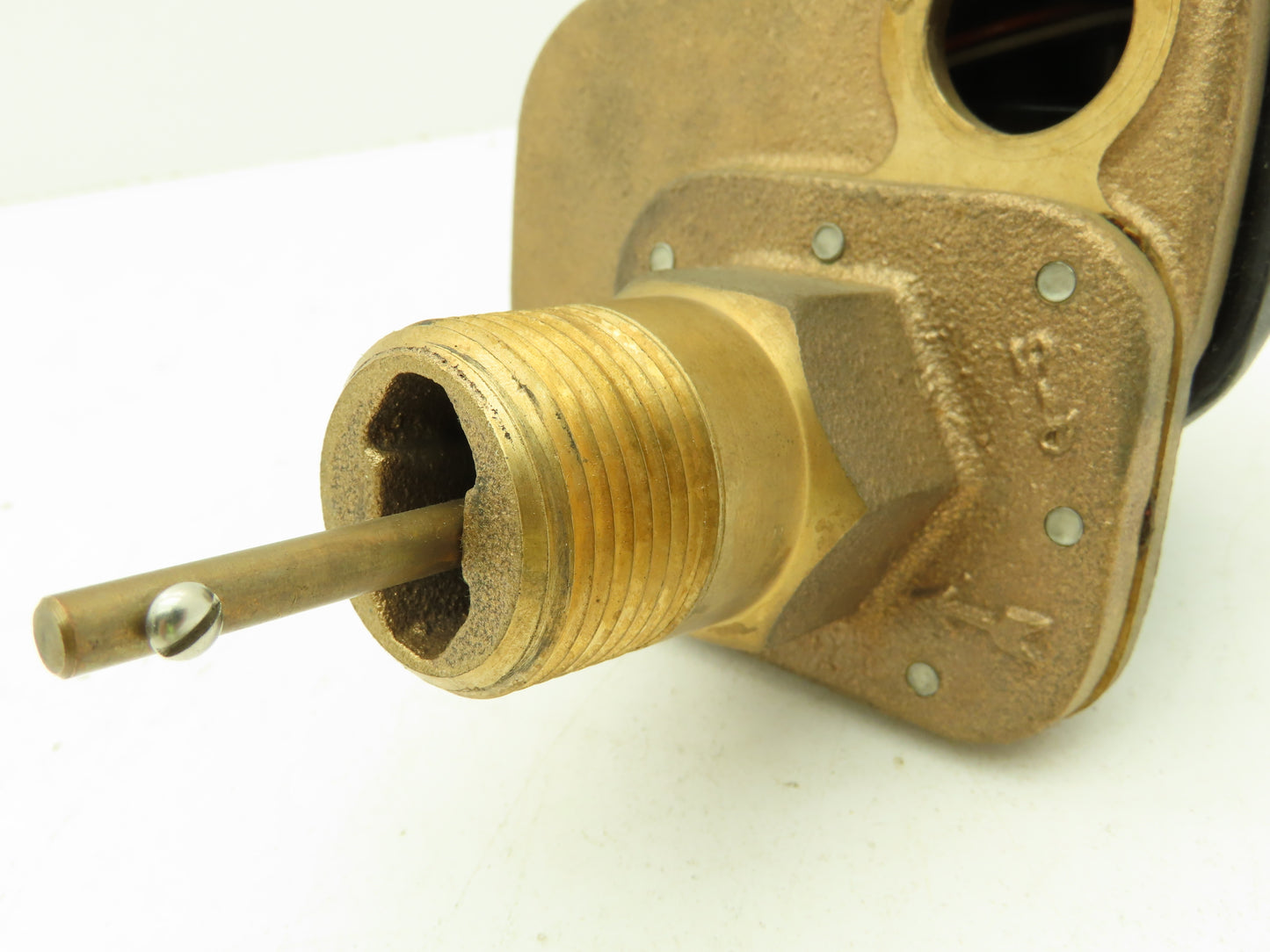 Omega 9848/FSW-41 Fluid Flow Switch 1" NPT Brass 15A SPDT125/250VAC