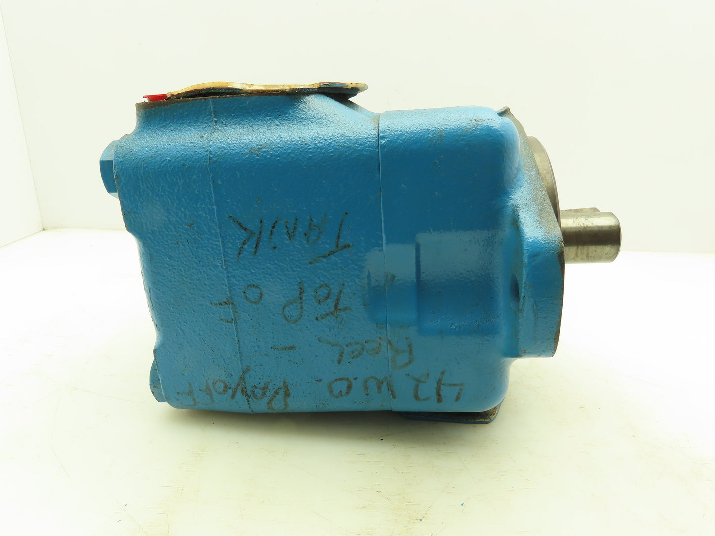 Vickers 45V50A1A22R Hydraulic Single Vane Pump RH 2-Bolt Flange 1-1/4"Shaft