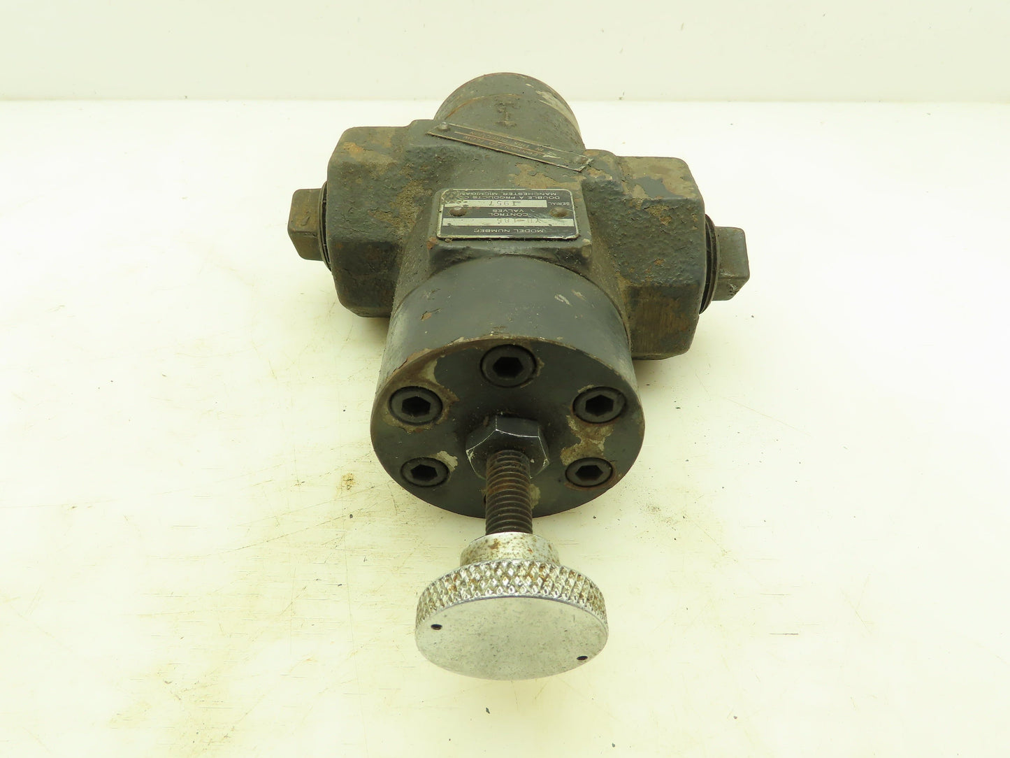 Double A YB-185 Hydraulic Manual Flow Control Valve 1-1/4" NPT