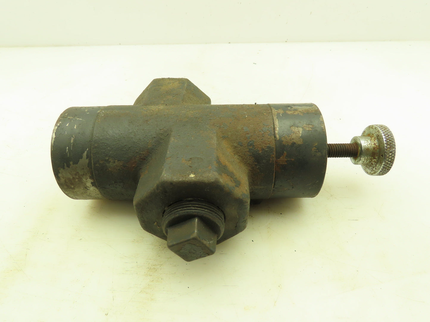Double A YB-185 Hydraulic Manual Flow Control Valve 1-1/4" NPT