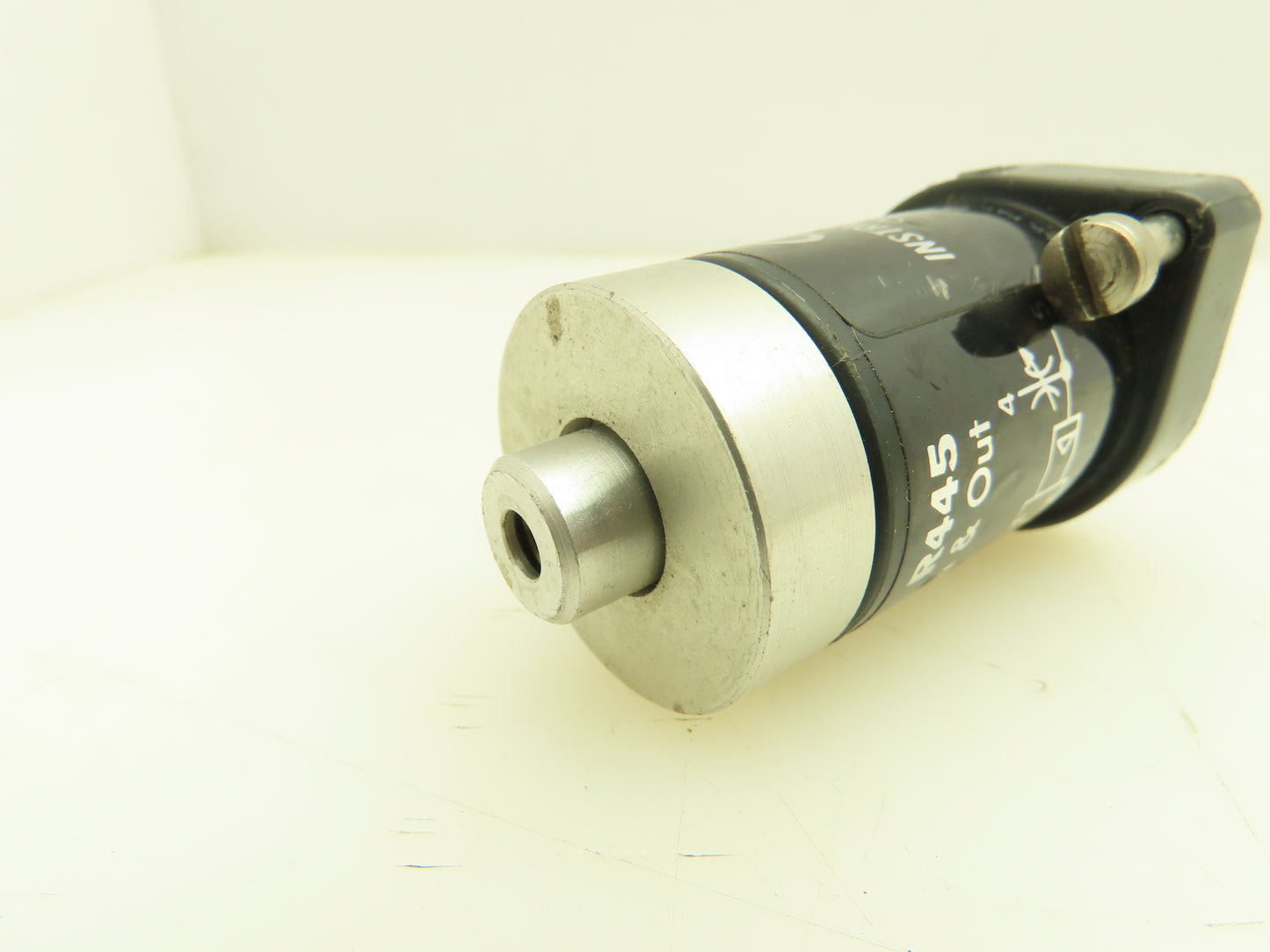 Clippard R445 Minimatic 4-Way Delay In & Out Valve Air Pneumatic Lot of 2