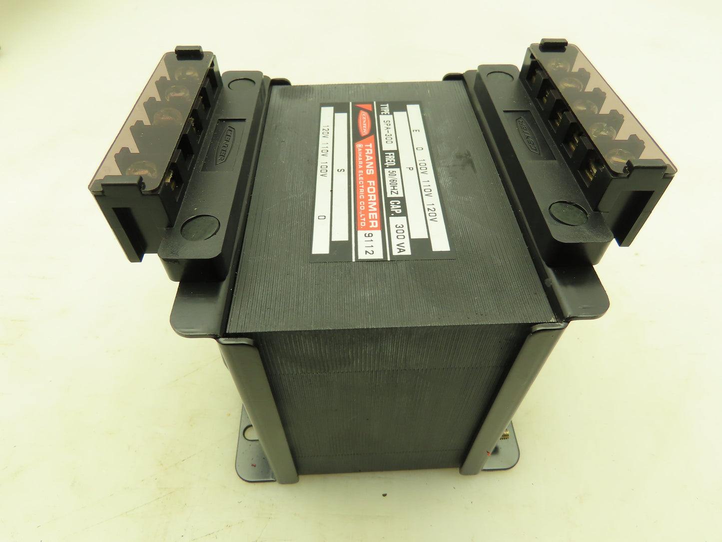Aihara SPA-300 Center Transformer Single Phase Pri Voltage 120V Sec 120V 300 VA