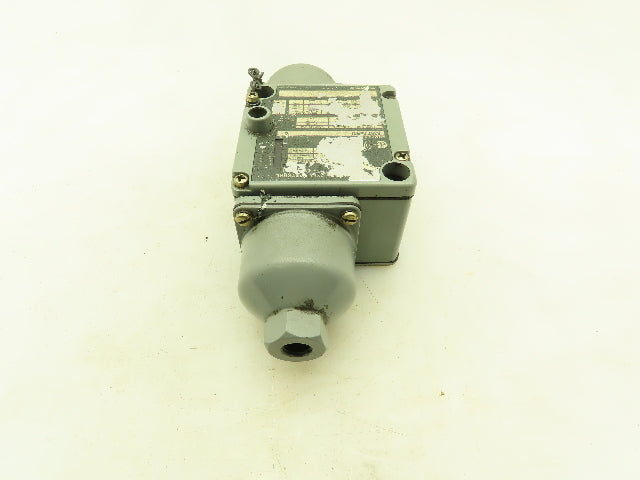 Allen Bradley 836T-D450J Pressure Control Switch 1-9 PSI 5A SPDT Ser A