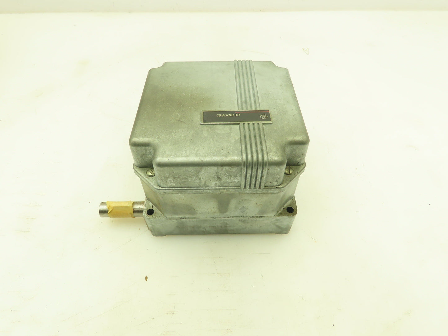 General Electric CR115E484102 Rotary Limit Switch 600VAC Max