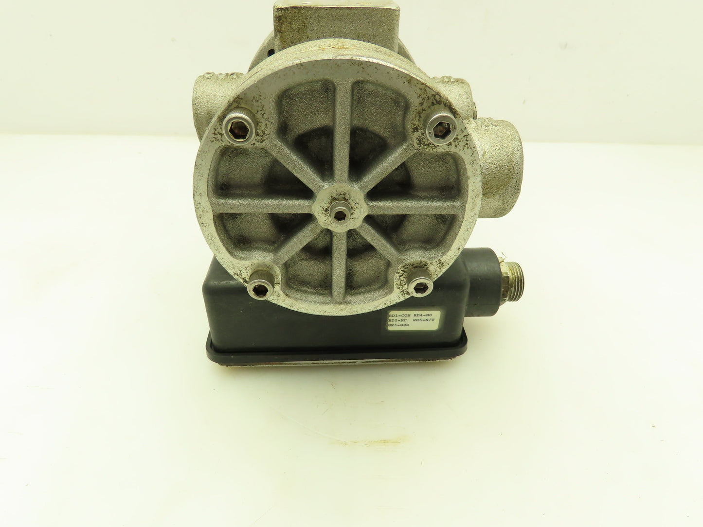 Universal Flow Monitors LL-ABMSB1GM-3L-32V1.0-A1NR-PC5 Flow Rate 1 GPM