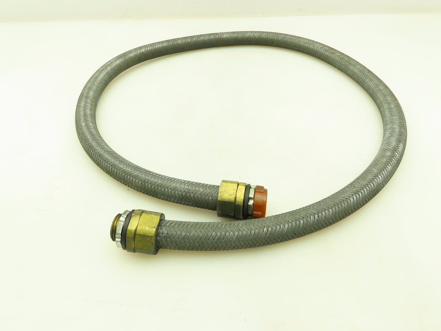 Neoflex Metal Flexible Wire Tube Conduit 1/2" Straight Connector Braided 48"
