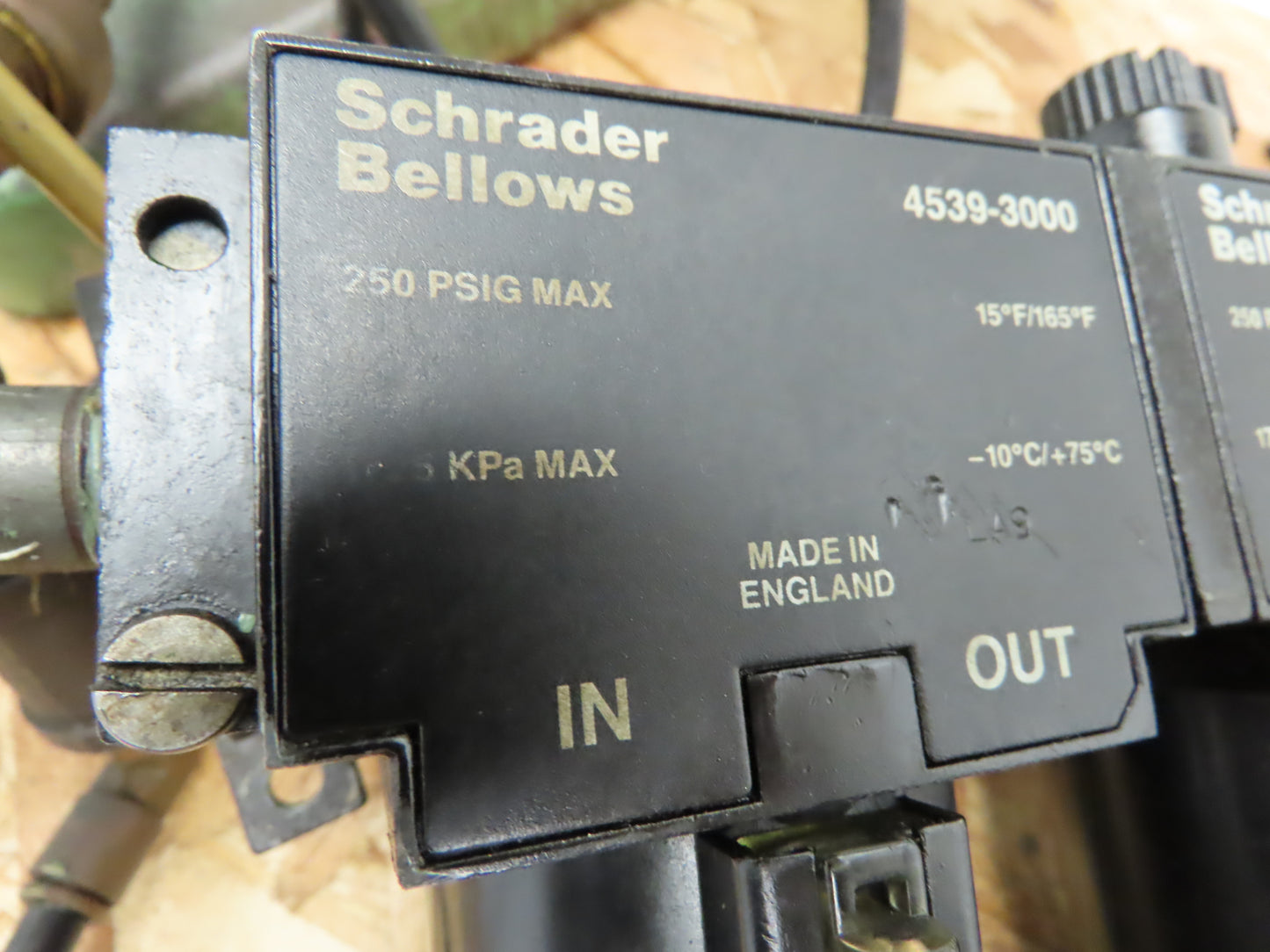 Detroit Power Screwdriver Model H Auto Feed Rivet Hopper