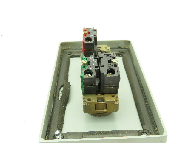 B-Line 2 Pushbutton Enclosure Control Station On/Off 800E Switch 3x3x6"
