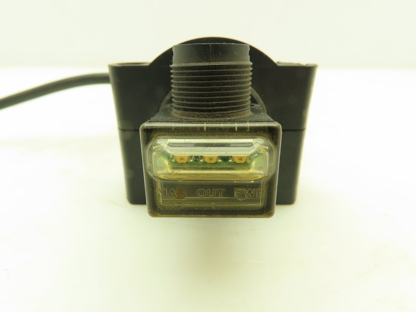Allen Bradley 42EFP2RCBA2 Ser A Photo Switch Sensor RightSight Bracket Lot of 5