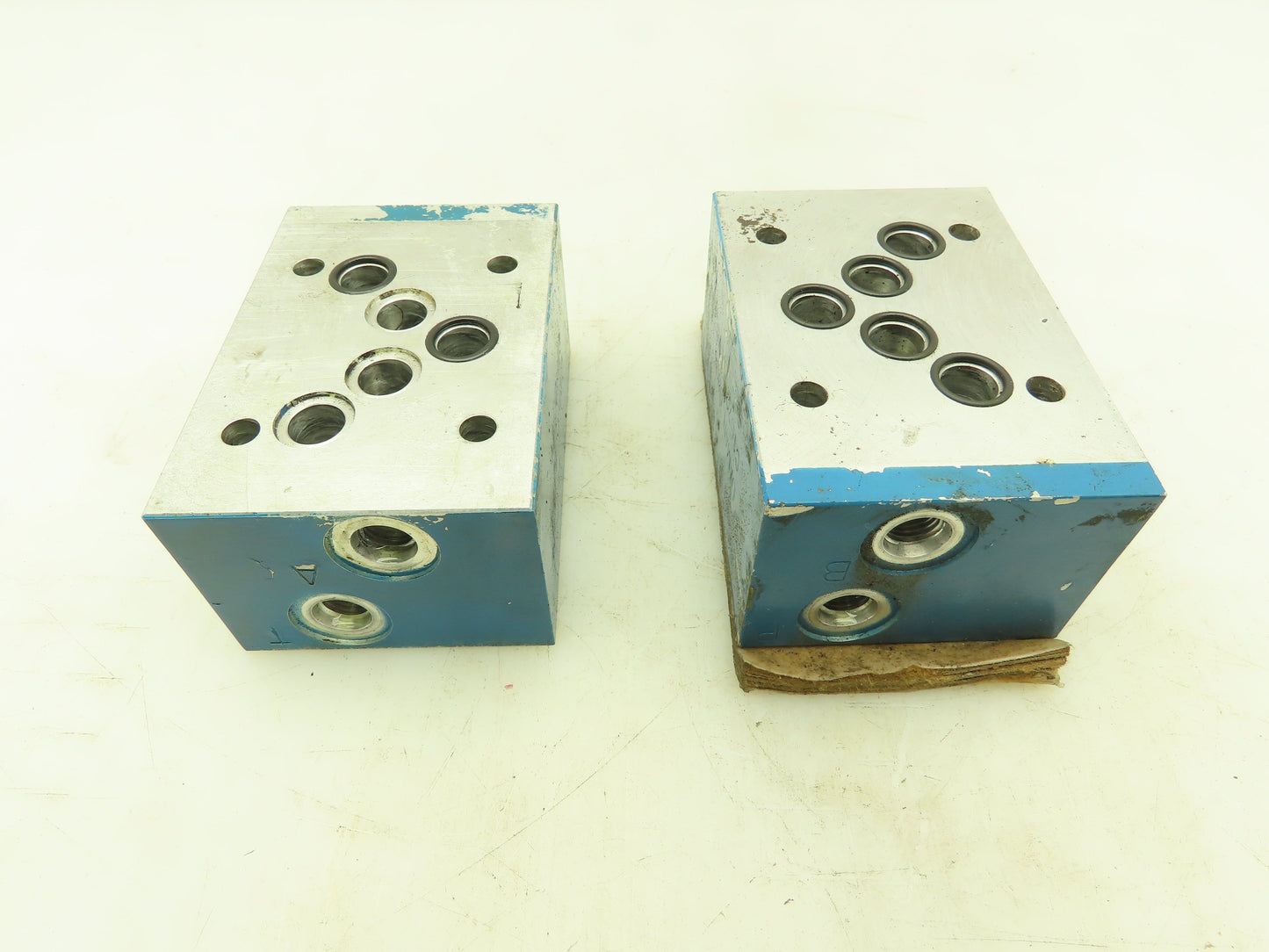 Daman 0895 Aluminum Manifold Sandwich Block SAE-4 LOT OF 2