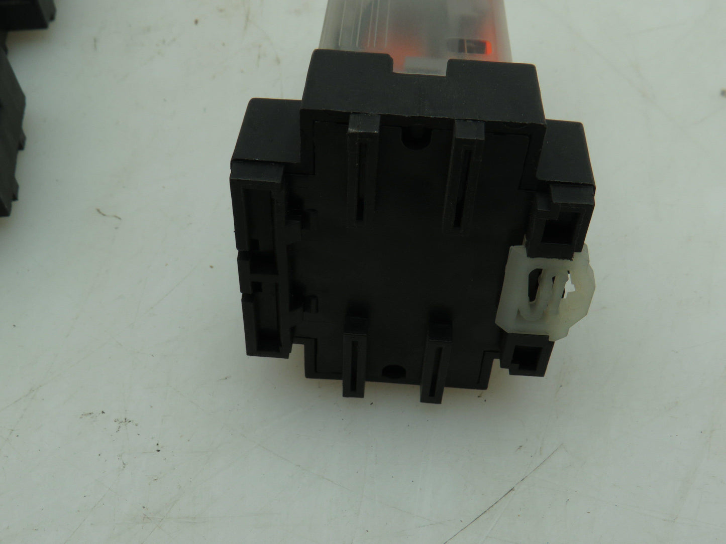 Allen Bradley 700-HA33A1 Series B Relay 10A 120VAC w/ Base 700-HN126 Lot of 11