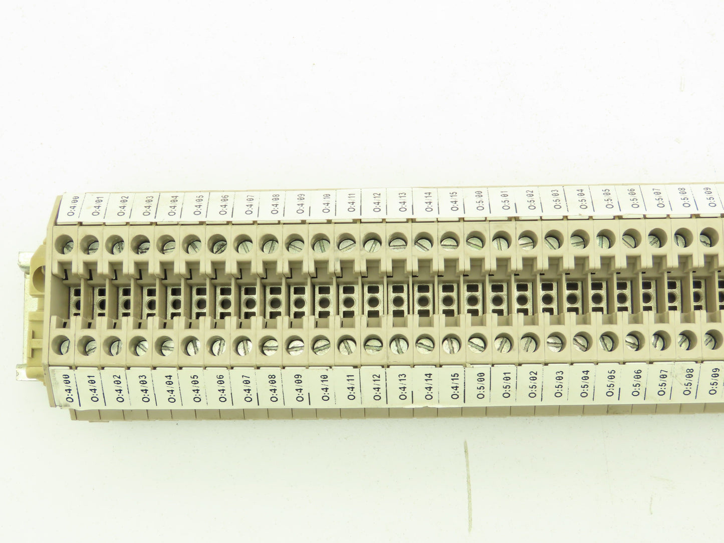 Weidmuller WDU4 26-10AWG 4mm 32A Terminal Blocks (89pcs) 32" DIN Rail