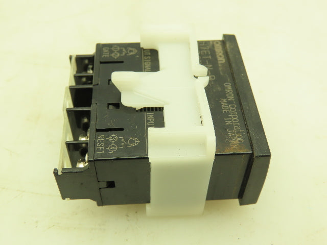 Omron H7ET-N-B H7ETNB Timer Counter H7ET Lot of 2