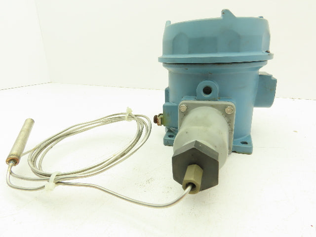 UE United Electric E122-8BS Temperature Switch 15A 480V 350-640° F