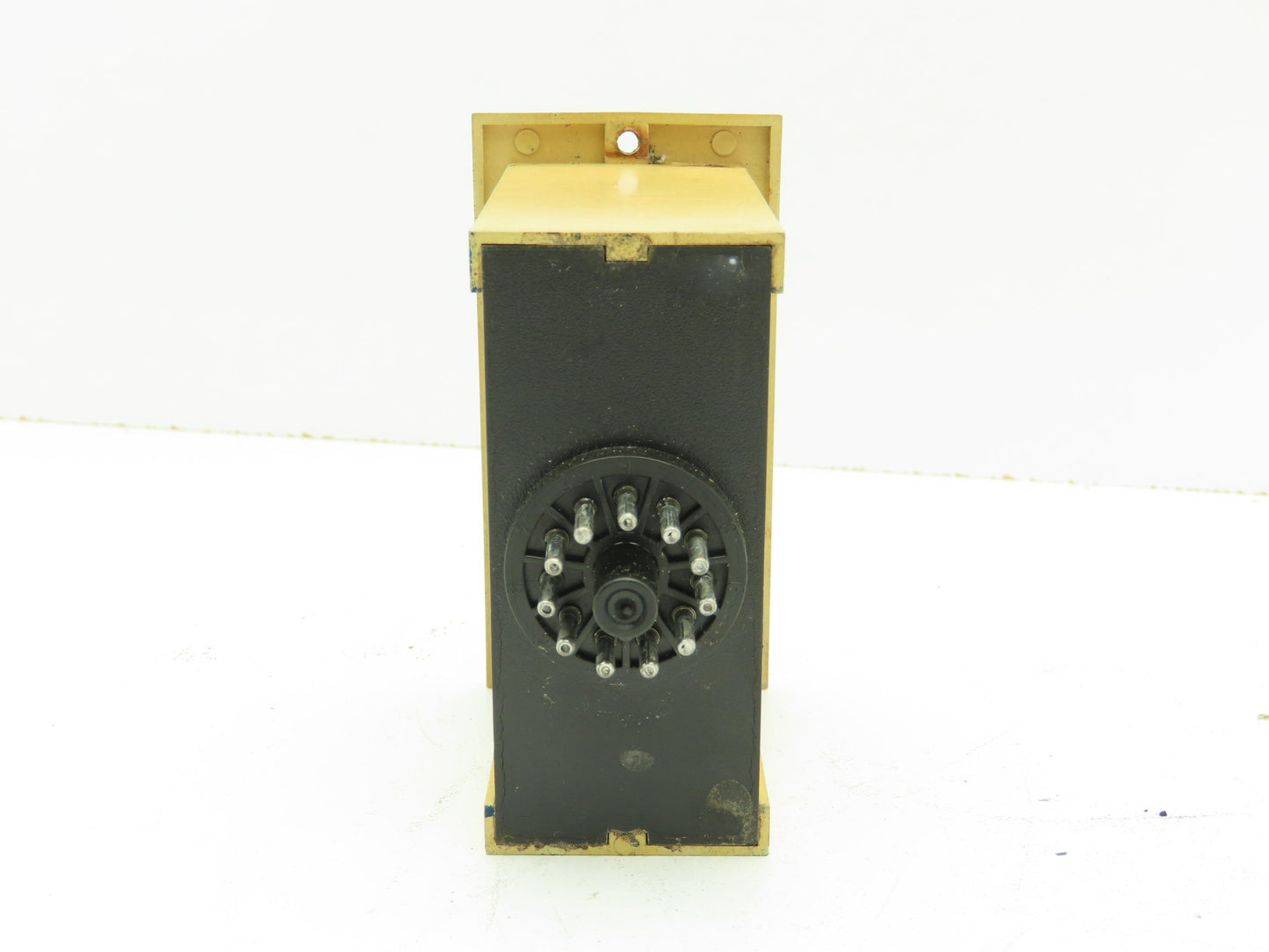 Carlo Gavazzi S-1321166-115 Programmable Quartz Timer 3-Digit LED 11-Pin 115V
