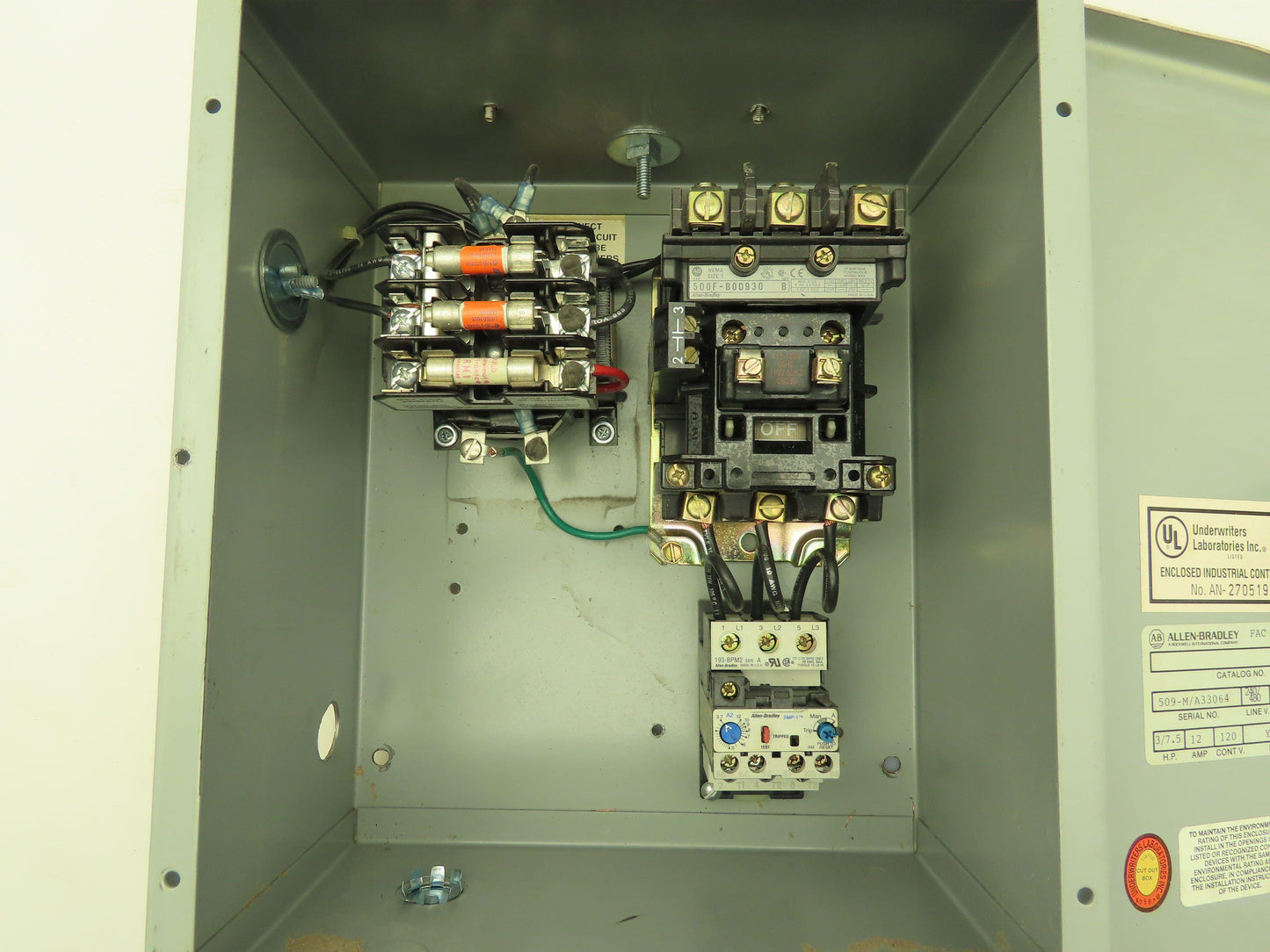 Allen Bradley Combination Motor Starter Overload 3 Ph 600V 12A 27A Enclosure