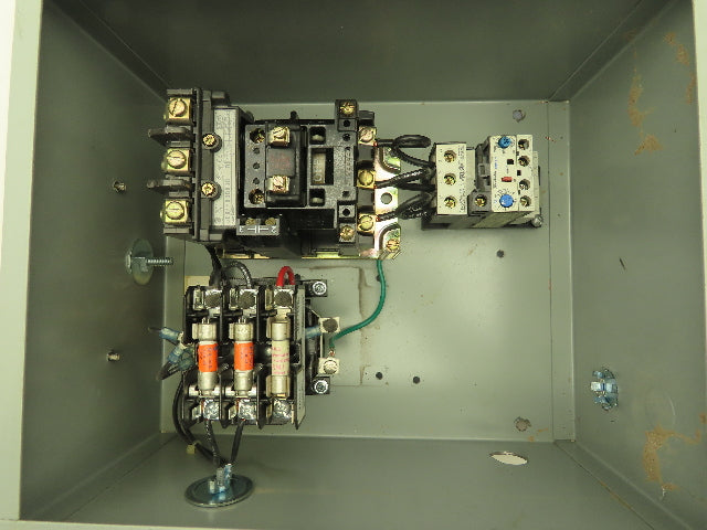 Allen Bradley Combination Motor Starter Overload 3 Ph 600V 12A 27A Enclosure