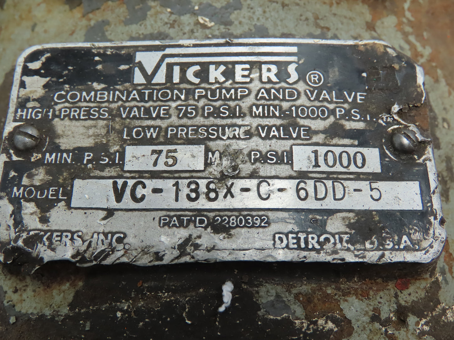 Vickers VC-138X-C-6DD-5 Hydraulic Combination Pump & Valves 75-1000 PSI 2" Inlet