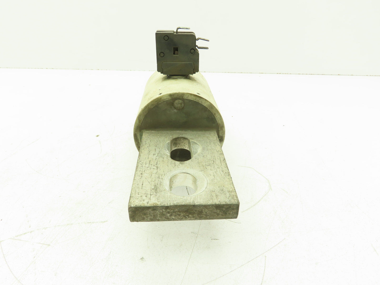 Ferraz R200959CF00 D060APH1400IL Protistor Fuse 600V 1400A L091550 Micro Switch