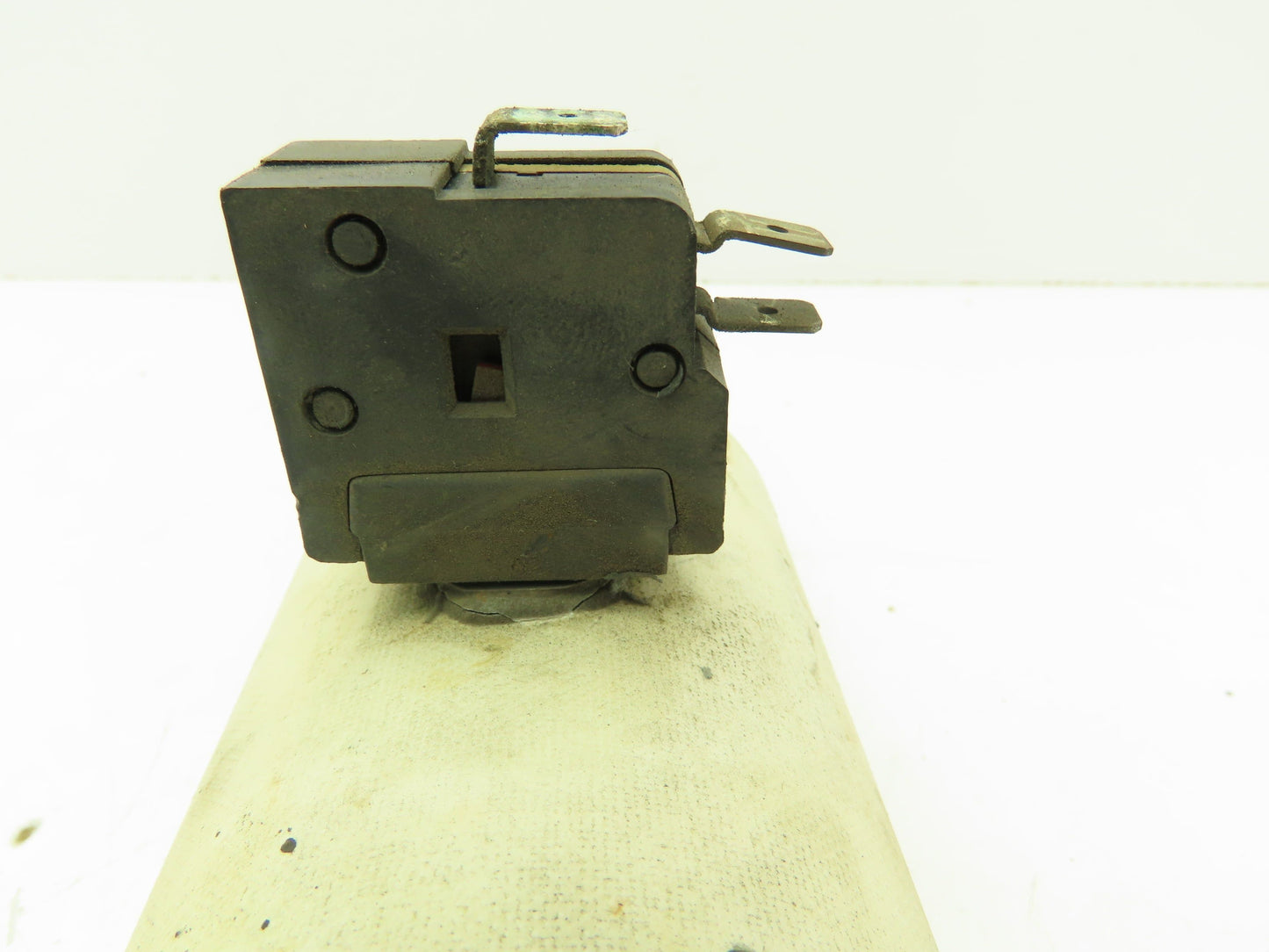 Ferraz R200959CF00 D060APH1400IL Protistor Fuse 600V 1400A L091550 Micro Switch