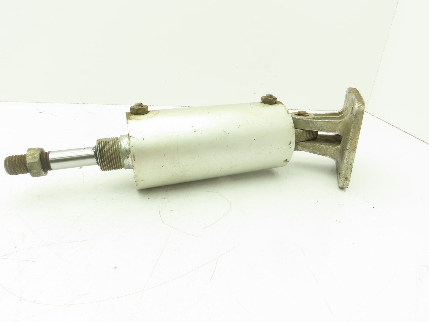 ARO Economair MQ2764-040 Pneumatic Air Cylinder 3" Bore 4" Stroke Pivot Bracket