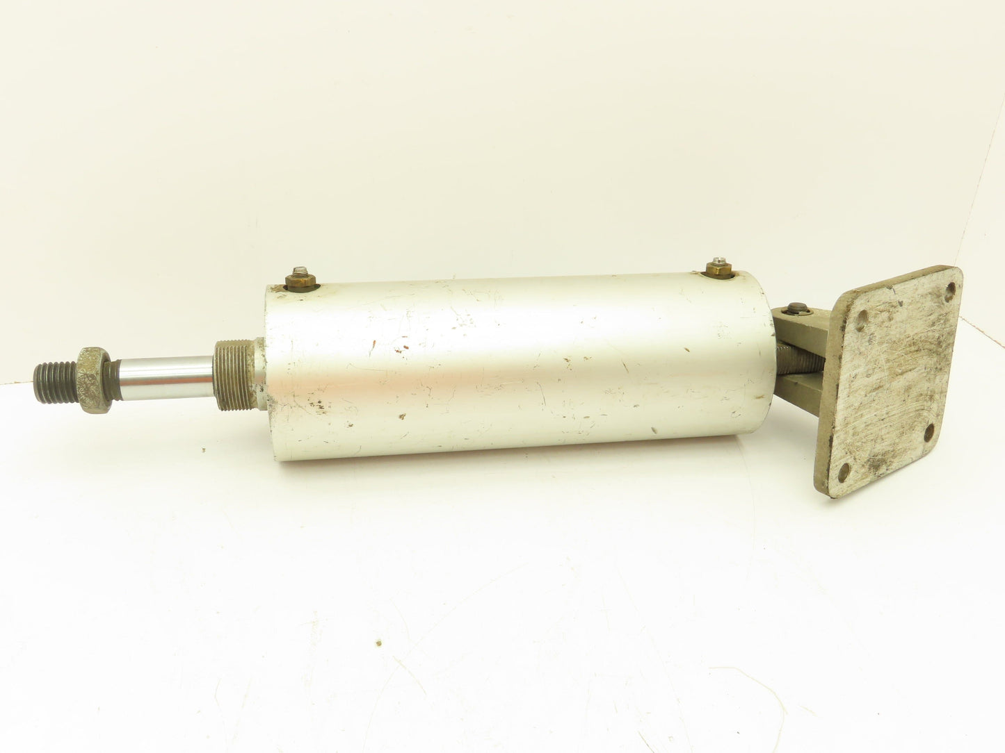 ARO 0440-1009-080 Pneumatic Air Cylinder 4" Bore 8" Stroke Pivot Bracket Mt