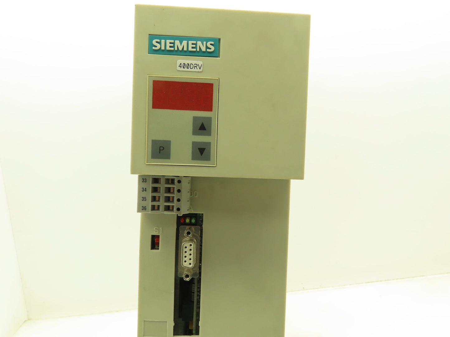 Siemens 6SE7021-0EP50 Simovert Masterdrives MC AC/AC Servo Drive 10A 480V 3PH