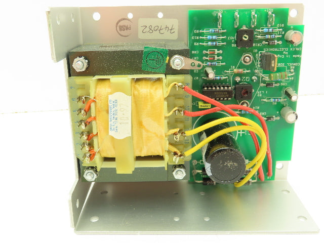 RS 593-899 Power Supply 2.4A 24-28VDC Output - 115/220VAC Input