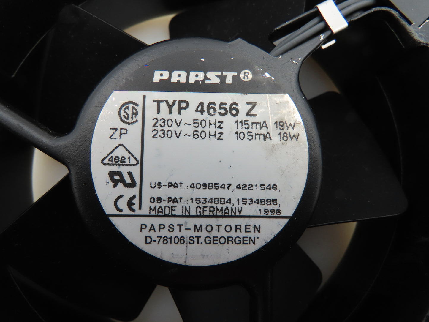 4656Z AC Axial Cooling Fan 230V 18W 2650 RPM 38x119mm