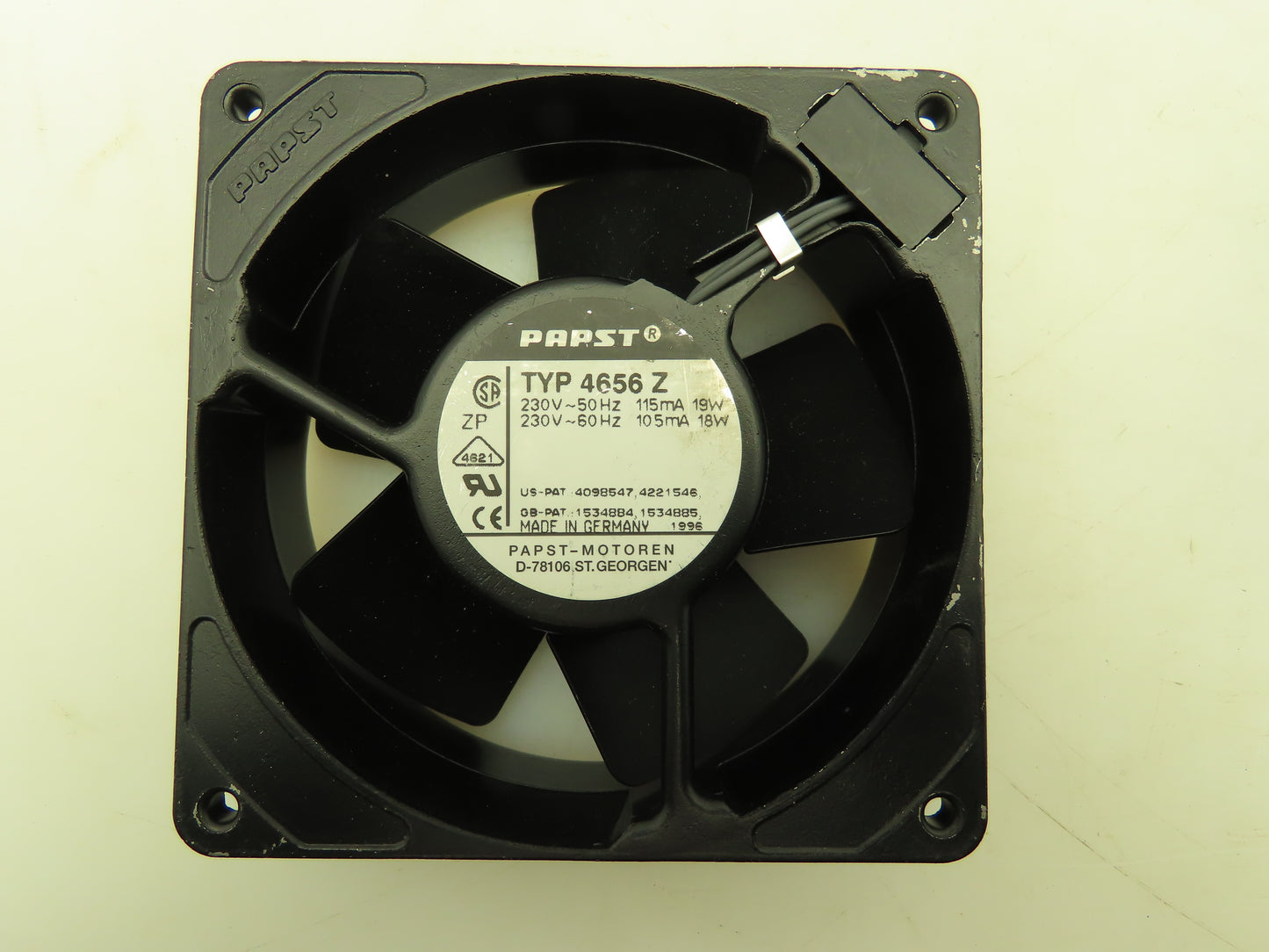 4656Z AC Axial Cooling Fan 230V 18W 2650 RPM 38x119mm