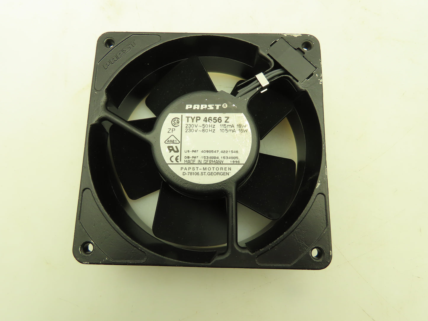 4656Z AC Axial Cooling Fan 230V 18W 2650 RPM 38x119mm