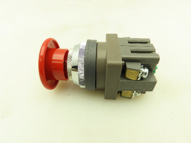 IDEC ATN2120-R Emergency E-Stop RED Push-Pull Pushbutton NO/NO Lot of 2