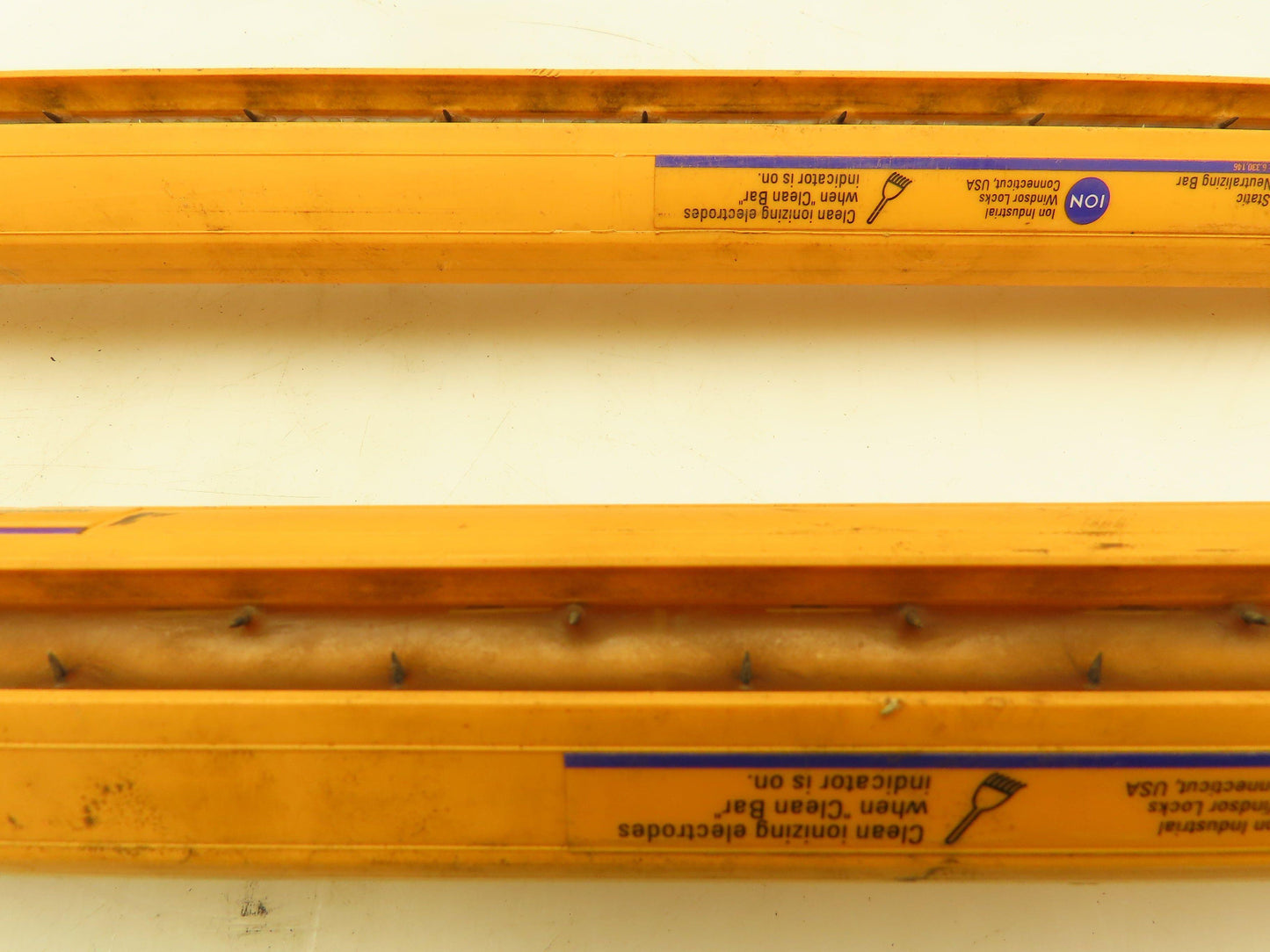 Ion Industrial Virtual AC 8001 Static Neutralizing Bar 32" (1) Pair