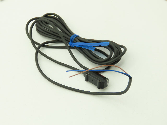 Omron E3T-SR31 2M Photoelectric Switch 12-24 VDC