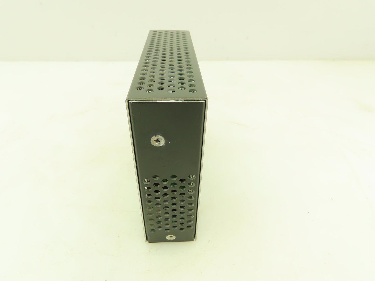 Lambda HR-9-15 Power Supply 9-15VDC 2.6A - 90-132VAC