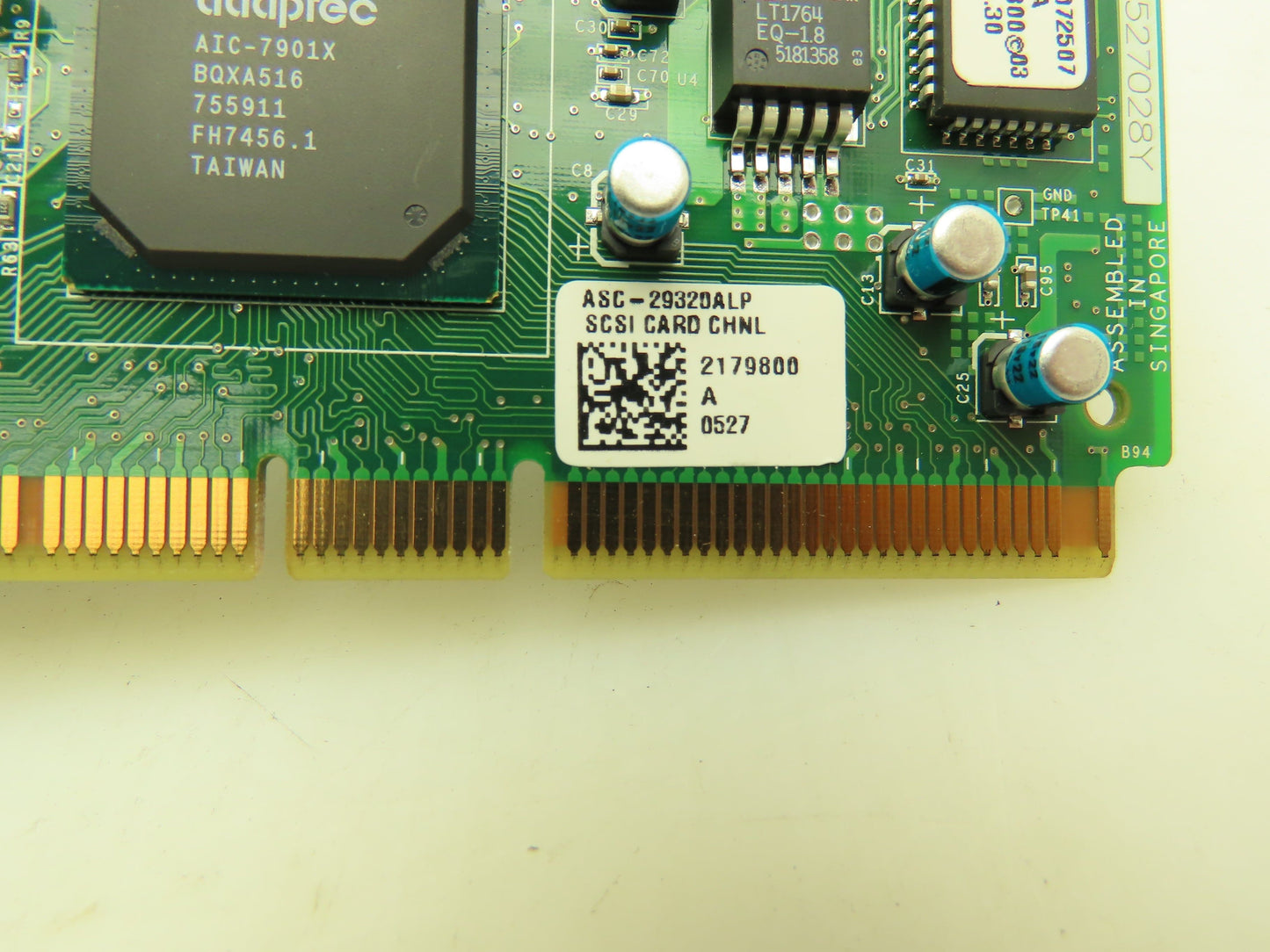 Adaptec 39320A-R BEOA527028Y Ultra320 SCSI Card HostRAID 0 1 10 PCI-X