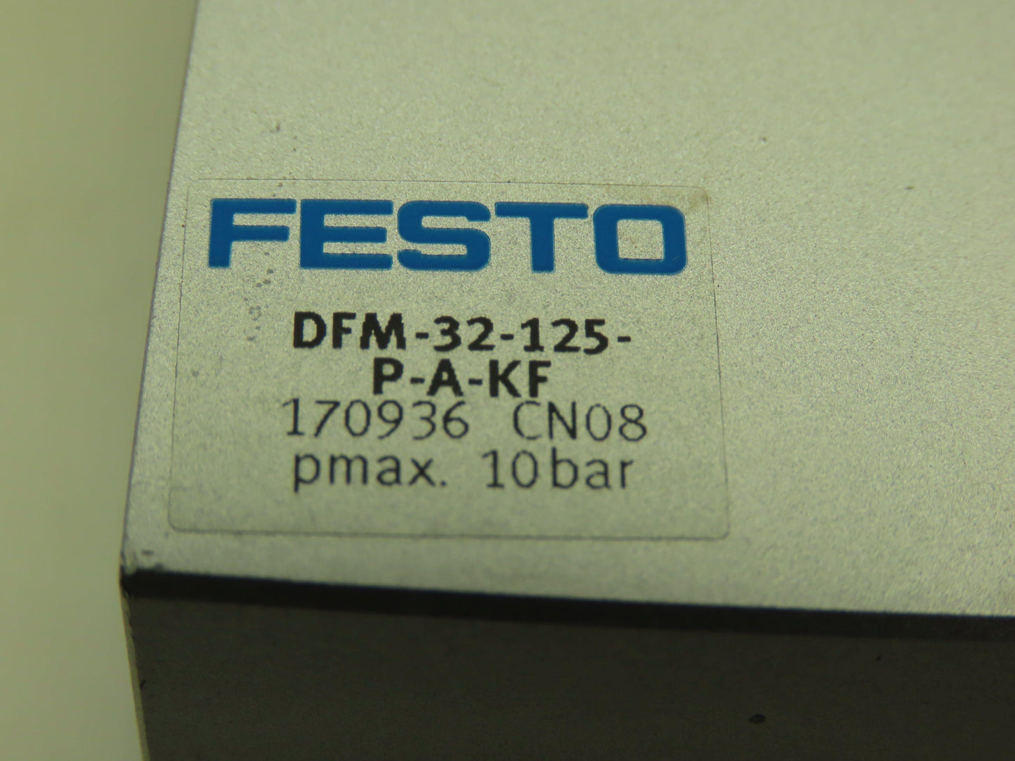 Festo DFM32125PAKF Guided Drive Air Cylinder Pneumatic Actuator 125mm Stroke