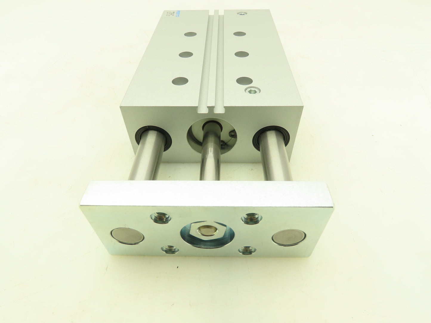 Festo DFM32125PAKF Guided Drive Air Cylinder Pneumatic Actuator 125mm Stroke