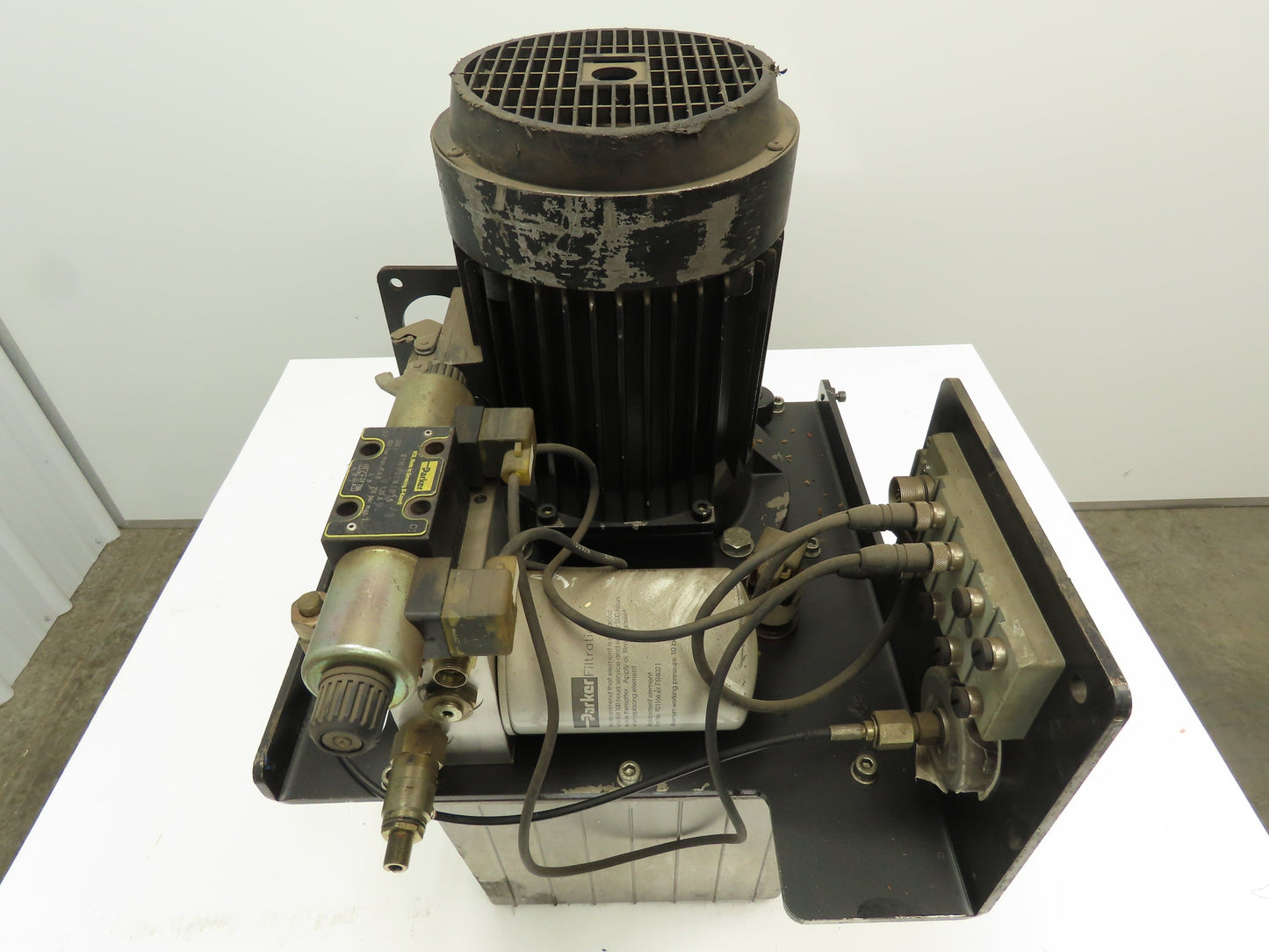 Hydrel AG HY 221174 Hydraulic Power Unit 3KW 480V 3PH 1850 PSI ViVolo Pump