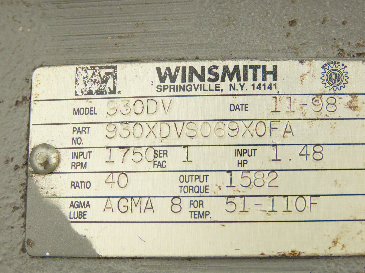 Winsmith 930DV Speed Reducer Gearbox 40:1 Ratio 1.48HP Vertical Output
