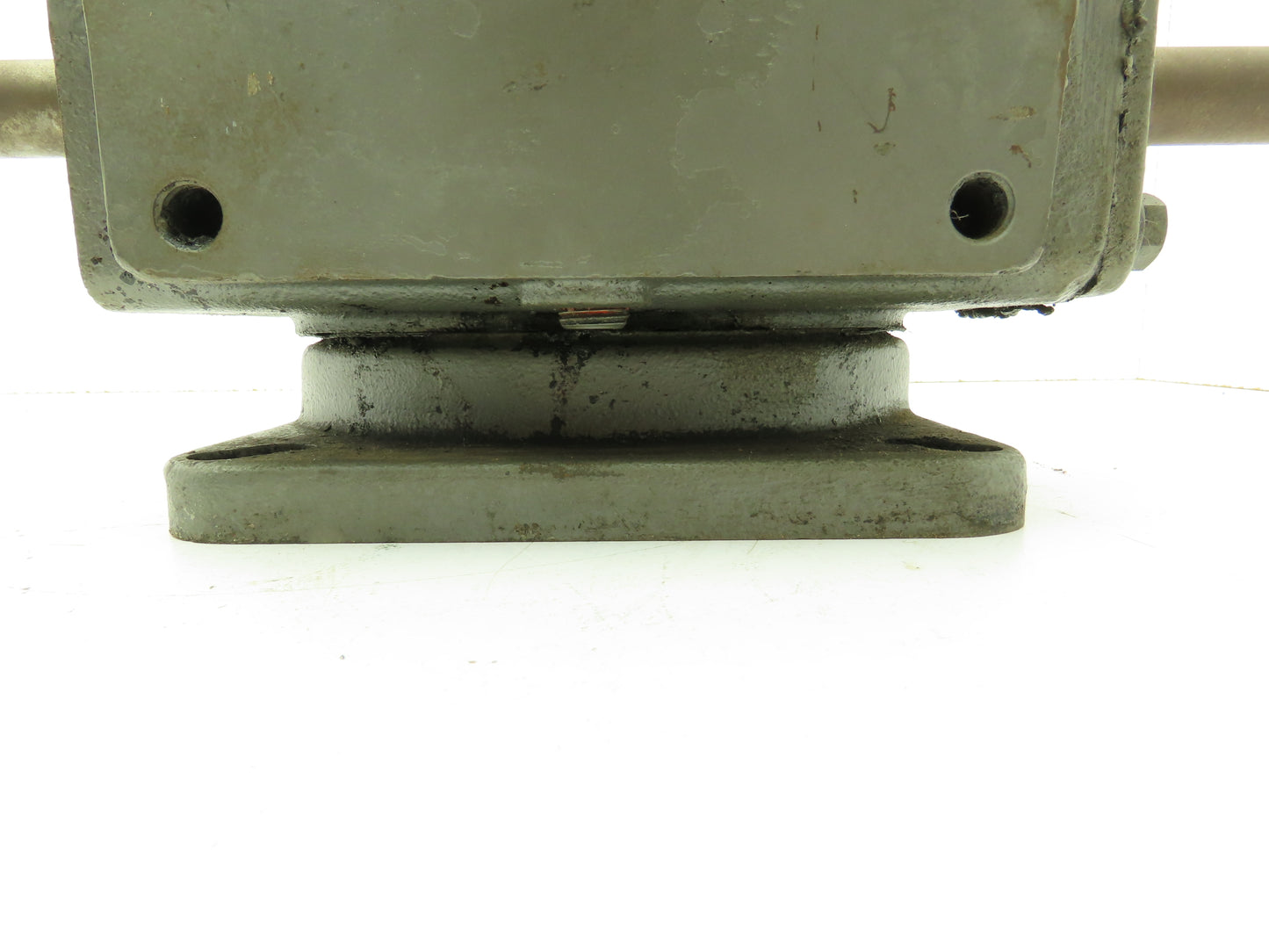 Winsmith 930DV Speed Reducer Gearbox 40:1 Ratio 1.48HP Vertical Output