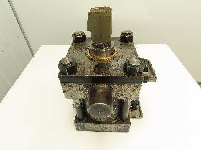 Parker CD2HTS14C 2H Hydraulic Cylinder 7" Bore 3" Stroke 3000 PSI Trunnion Mt